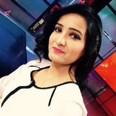 Meenakshi Kandwal Photo