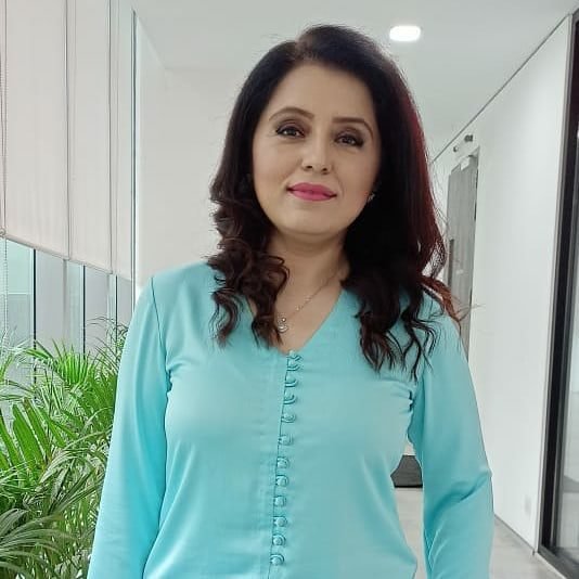 Romana Isar Khan Biography, Age, Husband, Salary, Net Worth